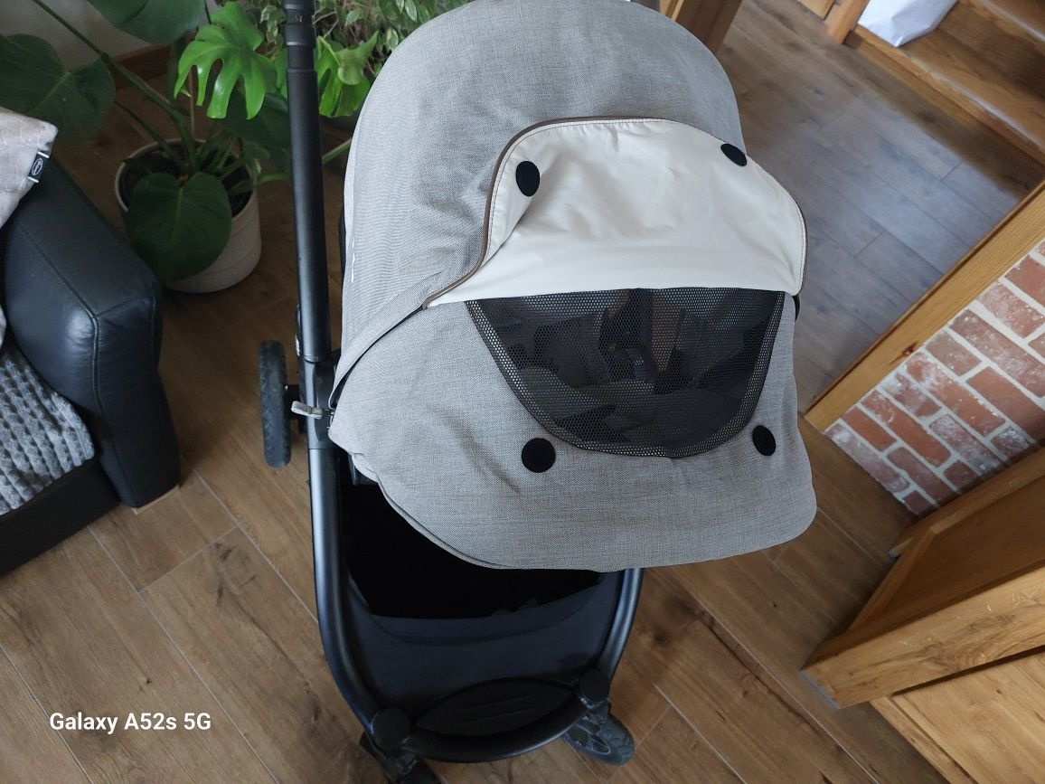Wózek spacerowy Joie Versatrax | Pavemen