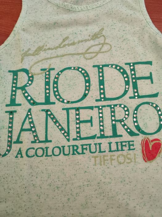 T-shirt sem mangas menina da Tiffosi