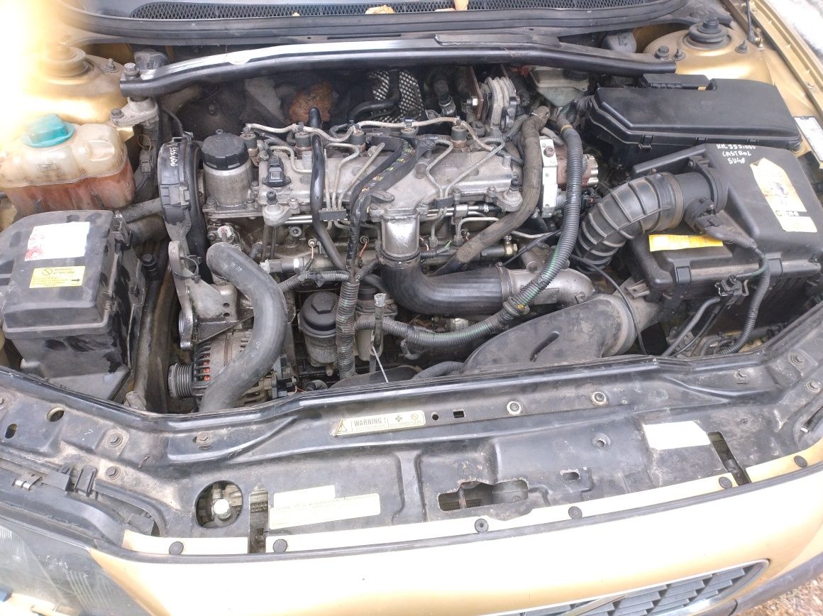 Cześć Volvo S60 2.4 D5