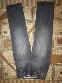 Продам джинси Guess Jeans