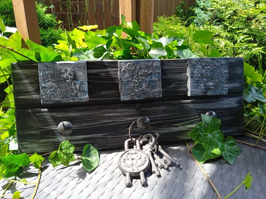 Wieszak artystyczny rękodzieło