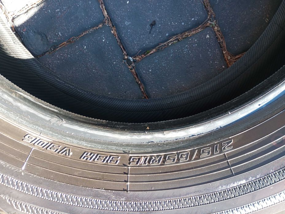 opony całoroczne yokohama stan jak nowe 7mm