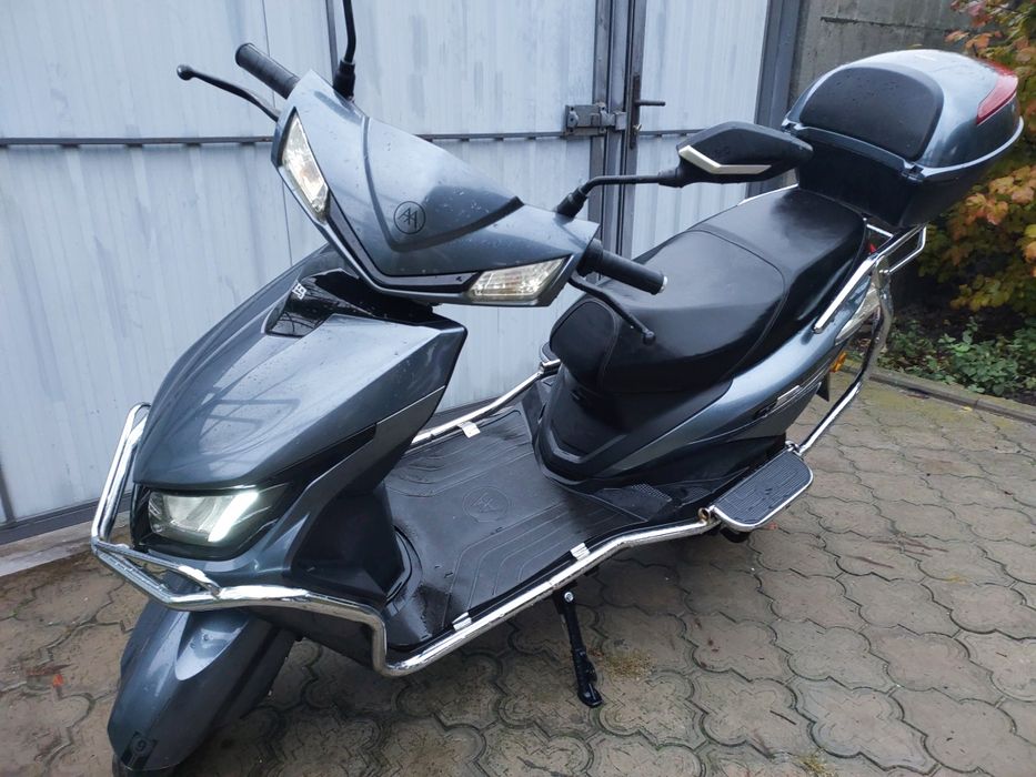 Продам електроскутер