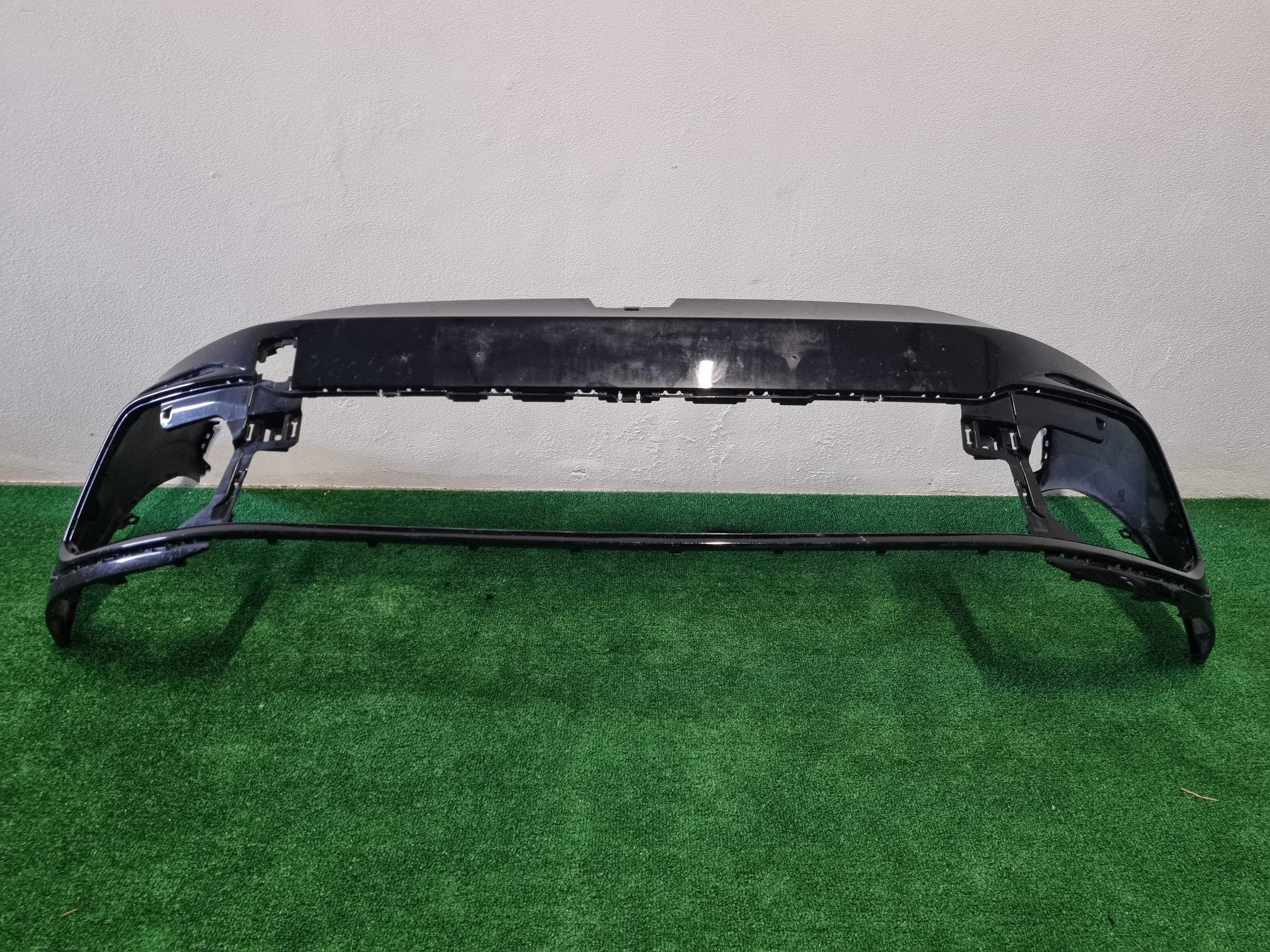 Para-choques Frente VW Golf VIII 8 R-LINE/GTI/GTD ORIGINAL  usado