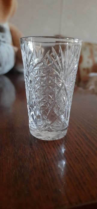 Хрустальные вазы, средние, салатницы,графины