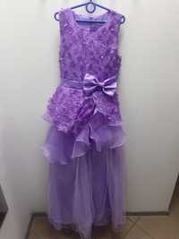 Fioletowa sukienka balowa dziecięca