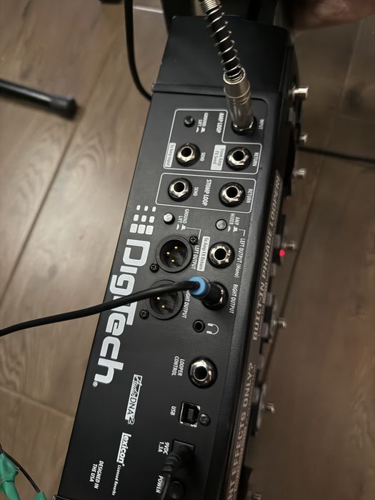 Procesor gitarowy digitech mg1000