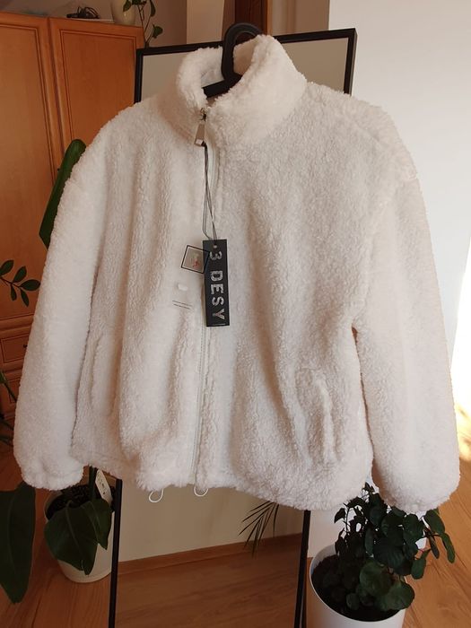 Polar biały damski stylowy