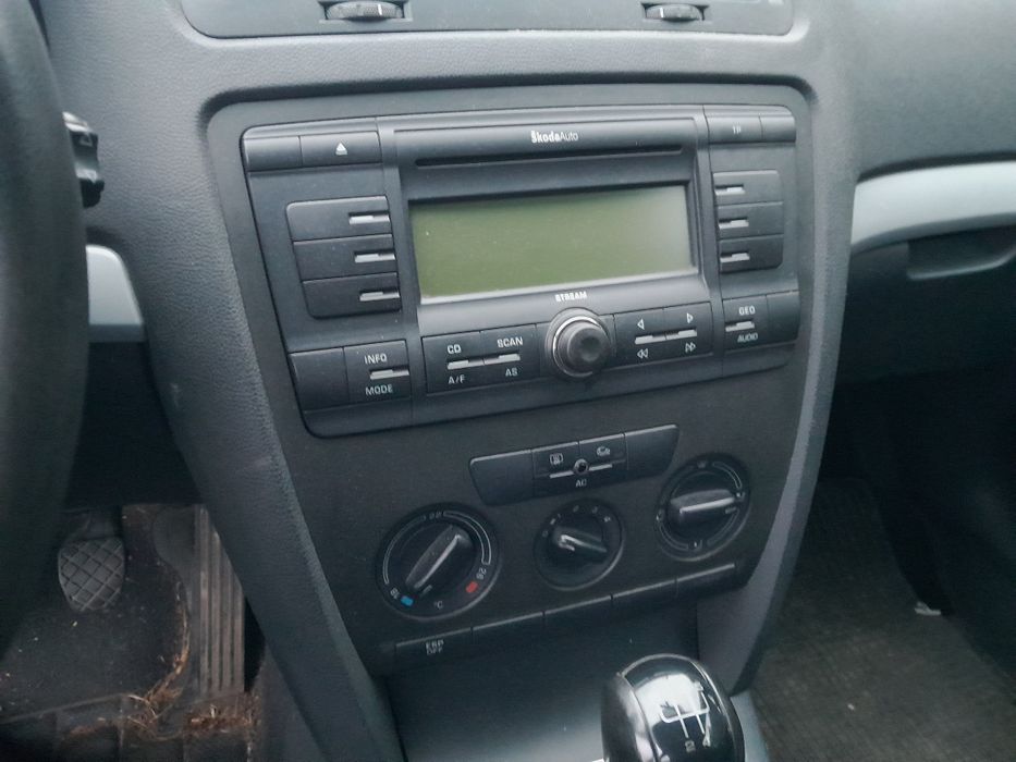 Skoda Octavia 1.6 Mpi_Klima_Sprowadzony