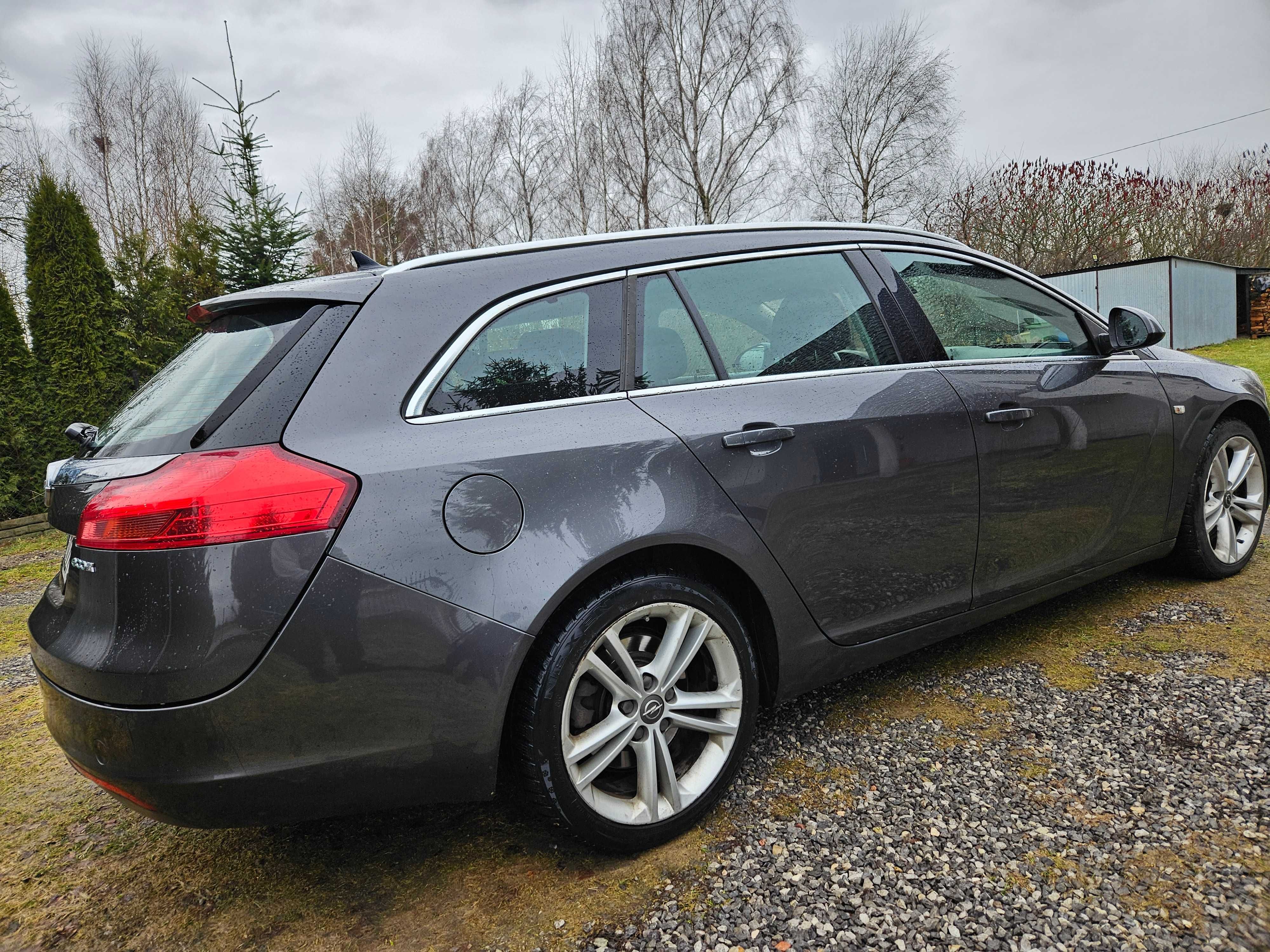 Opel INSIGNIA kombi - 2010r 2.0 ecoFLEX /nowy rozrząd/