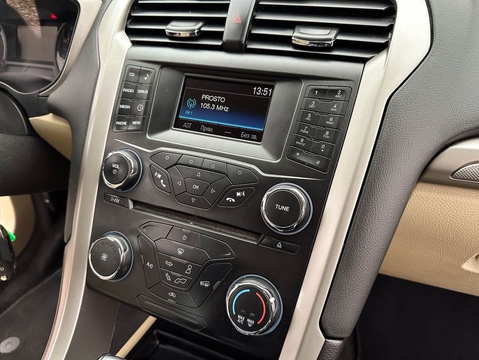 Авто Ford Fusion