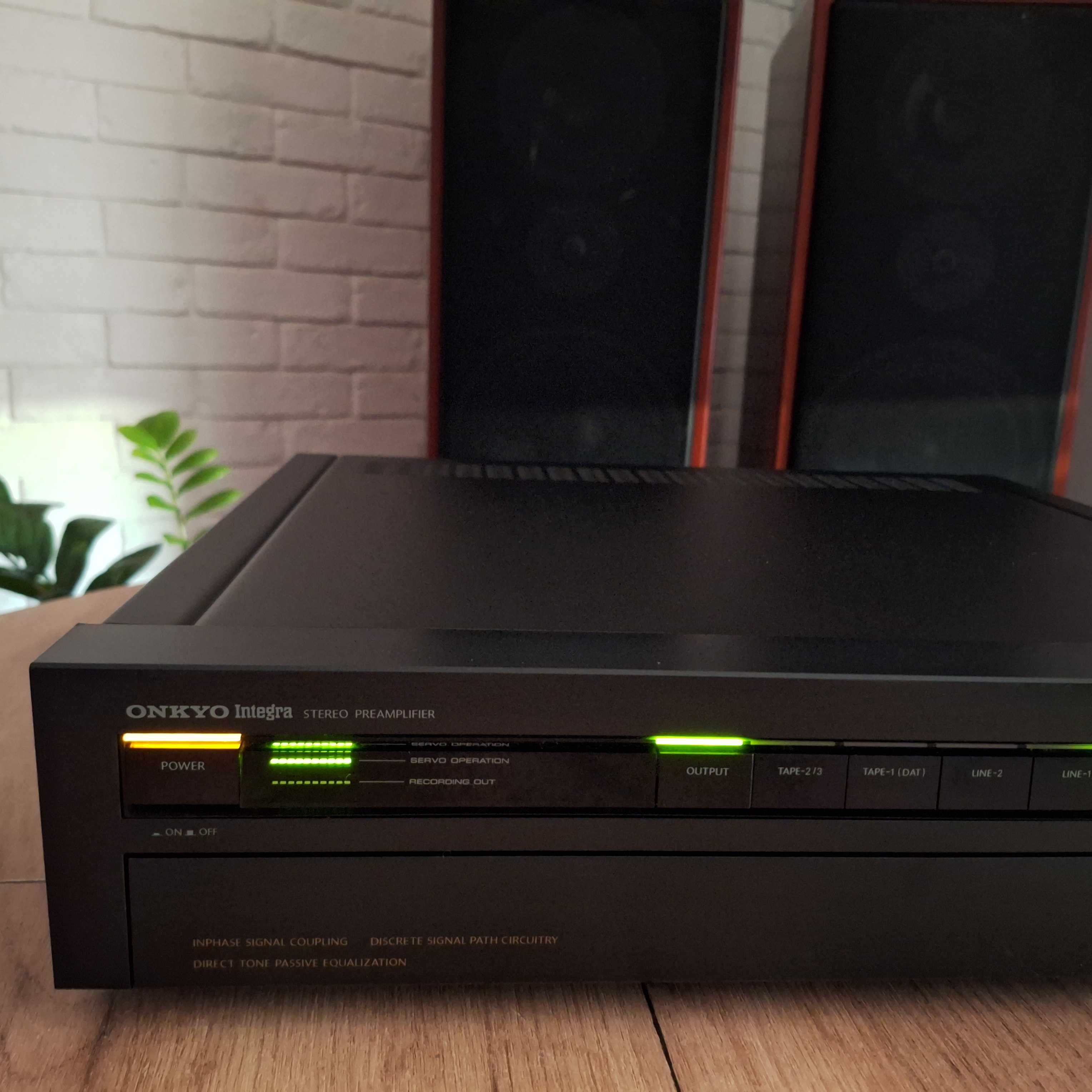 Przedwzmacniacz preamp Onkyo Integra P-3390 najwyższy MODEL