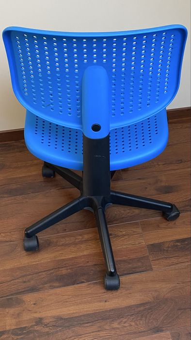 Krzesło dziecięce obrotowe Ikea Alrik