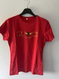 T-shirt Gucci czerwony