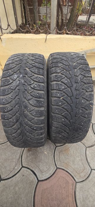Продам 2 колеса зима 1200грн пара
