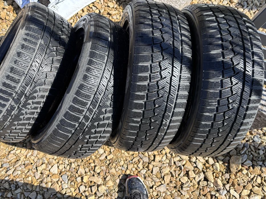 Opony zimowe Zeetex WH1000: 215/55 R17