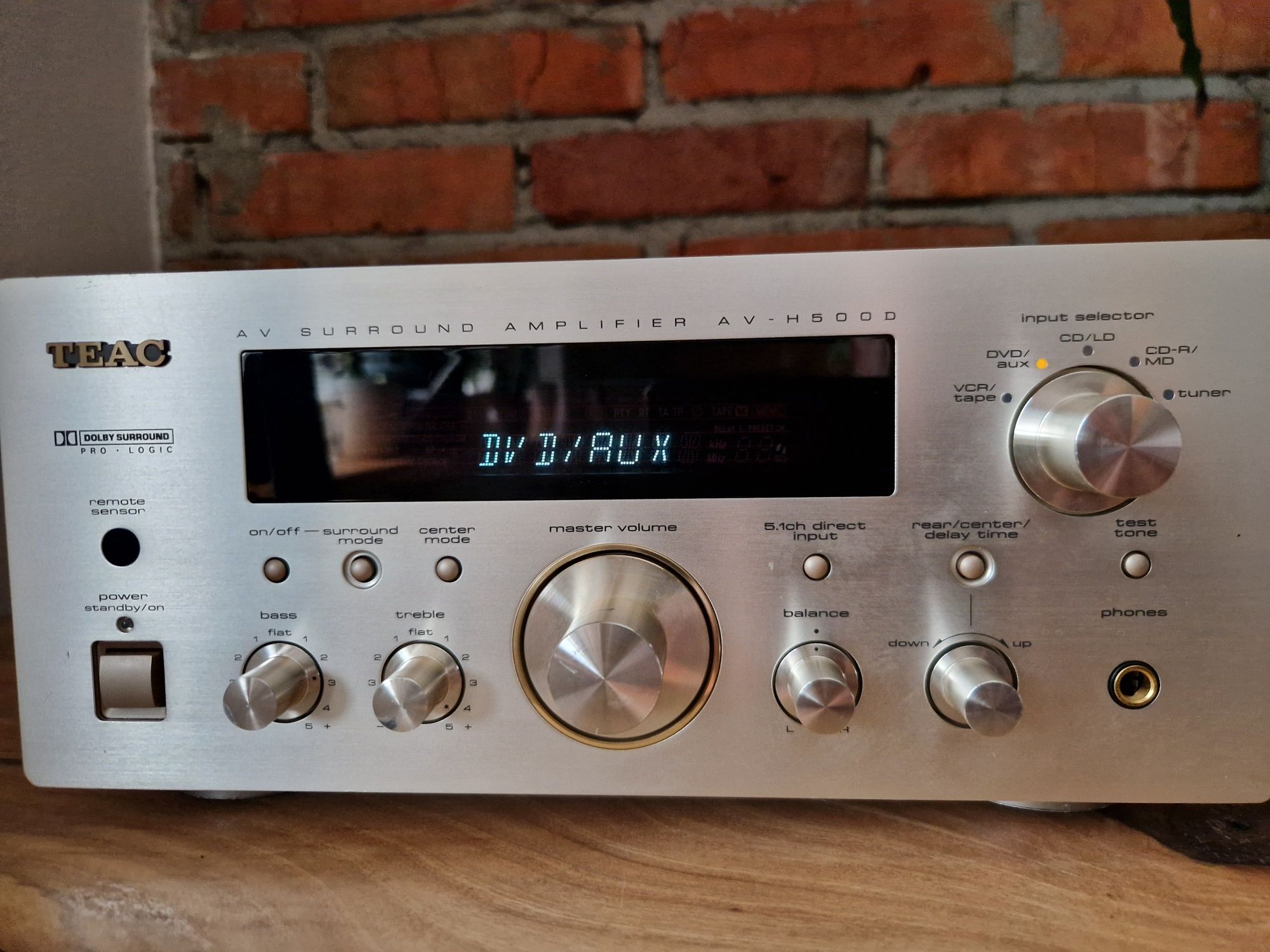 Wzmacniacz Pro Logic midi teac av-h500d