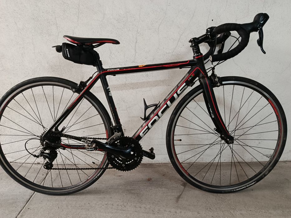 Bicicleta estrada focus xs