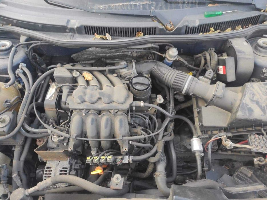 Golf IV Bora Octavia 1.6SR Przepustnica