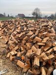 Drewno opałowe iglaste i kominkowe liściaste