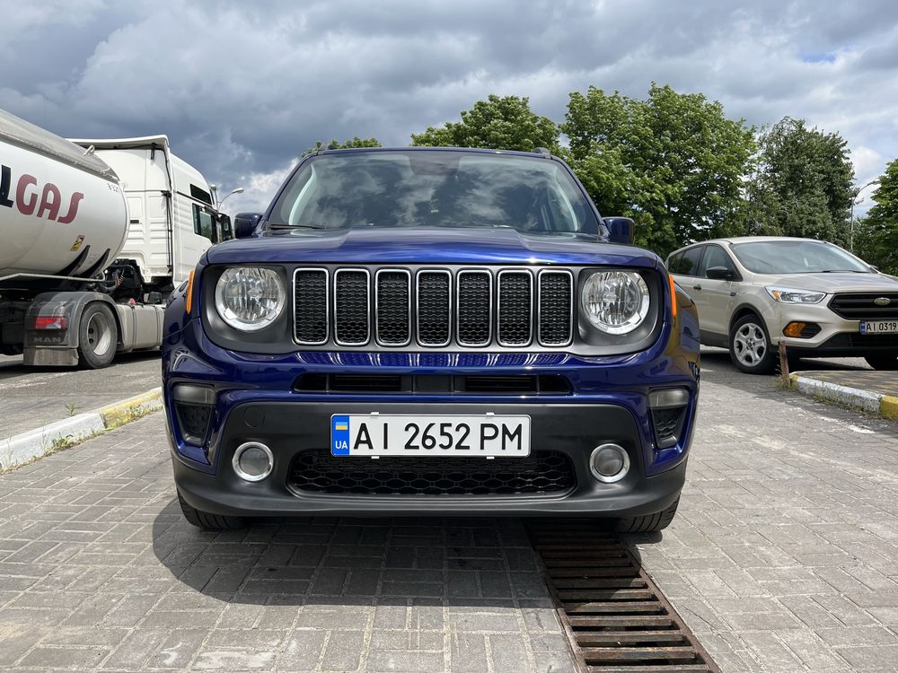 Jeep Renegade 2,4 автомат 4х4 гарний стан