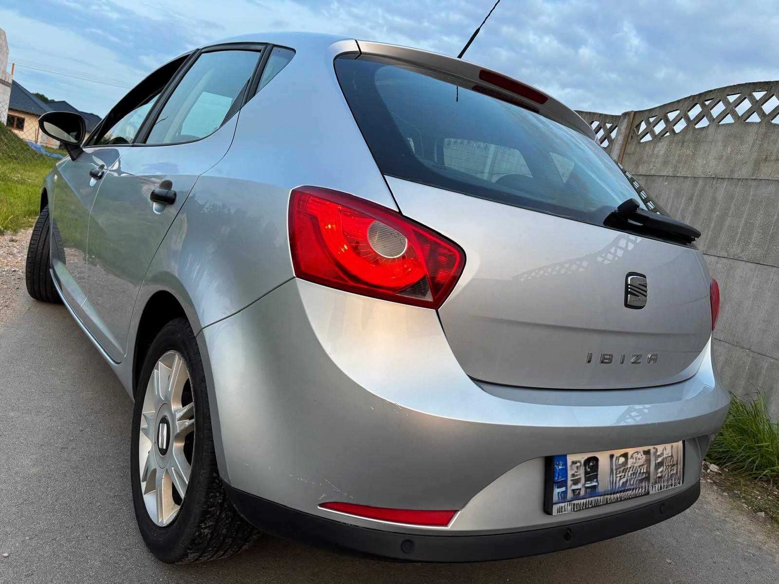Piękna Ibiza Salon PL serwis Aso / 1.4Mpi / 2010r / 2x koła / Klima