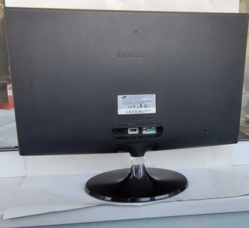 Монітор/монитор 24" Samsung SyncMaster S24B350H