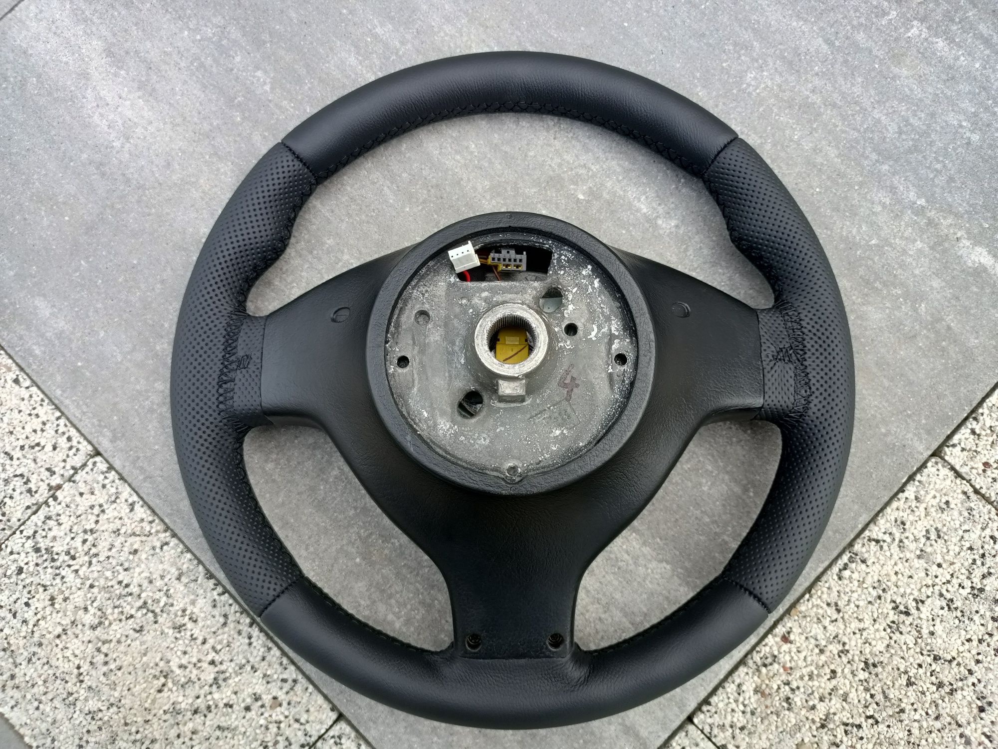 Jak nowa kierownica Mpakiet BMW E46 E39 E38 X5 E53 M-pakiet m pakiet