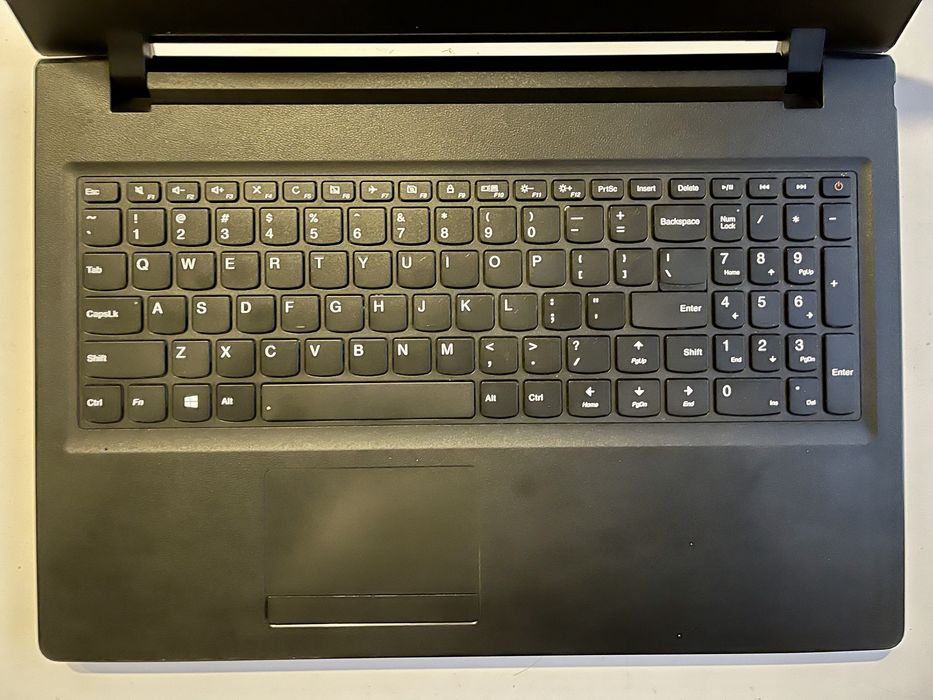 Laptop Lenovo Ideapad 110-15ISK /i5 6200u/R5 M430/SSD 240GB/8GB/WIN11