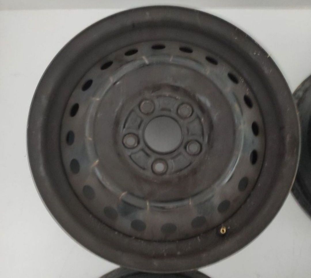 160 Felgi stalowe HONDA R 16 5x114,3 otwór 64