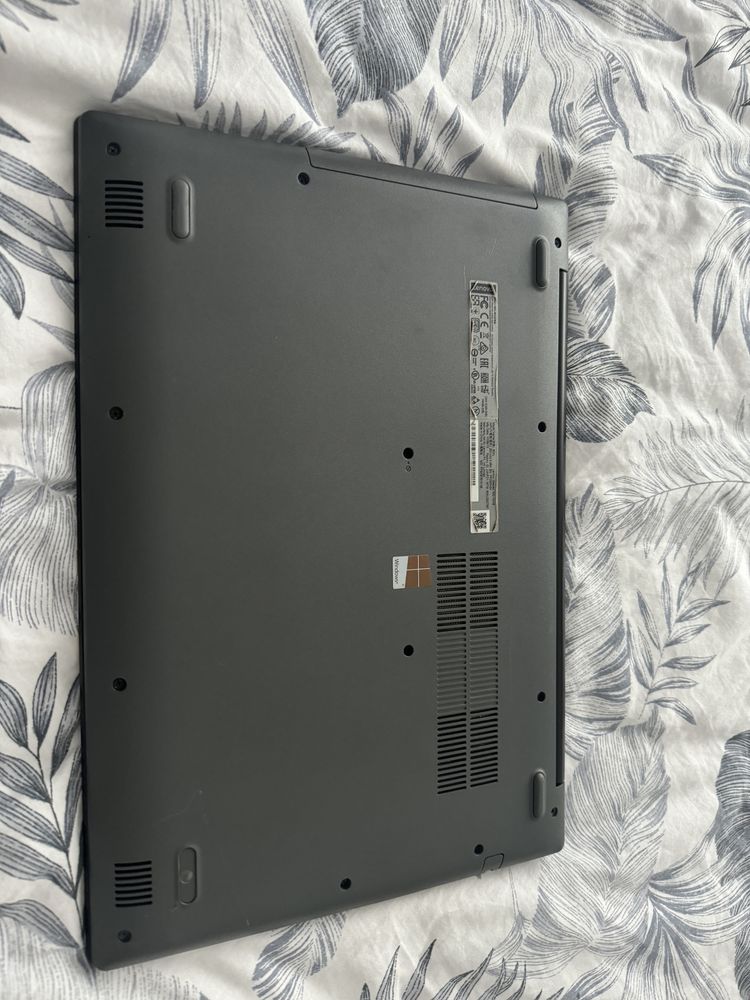 Lenovo ideapad  320 (15ikb)