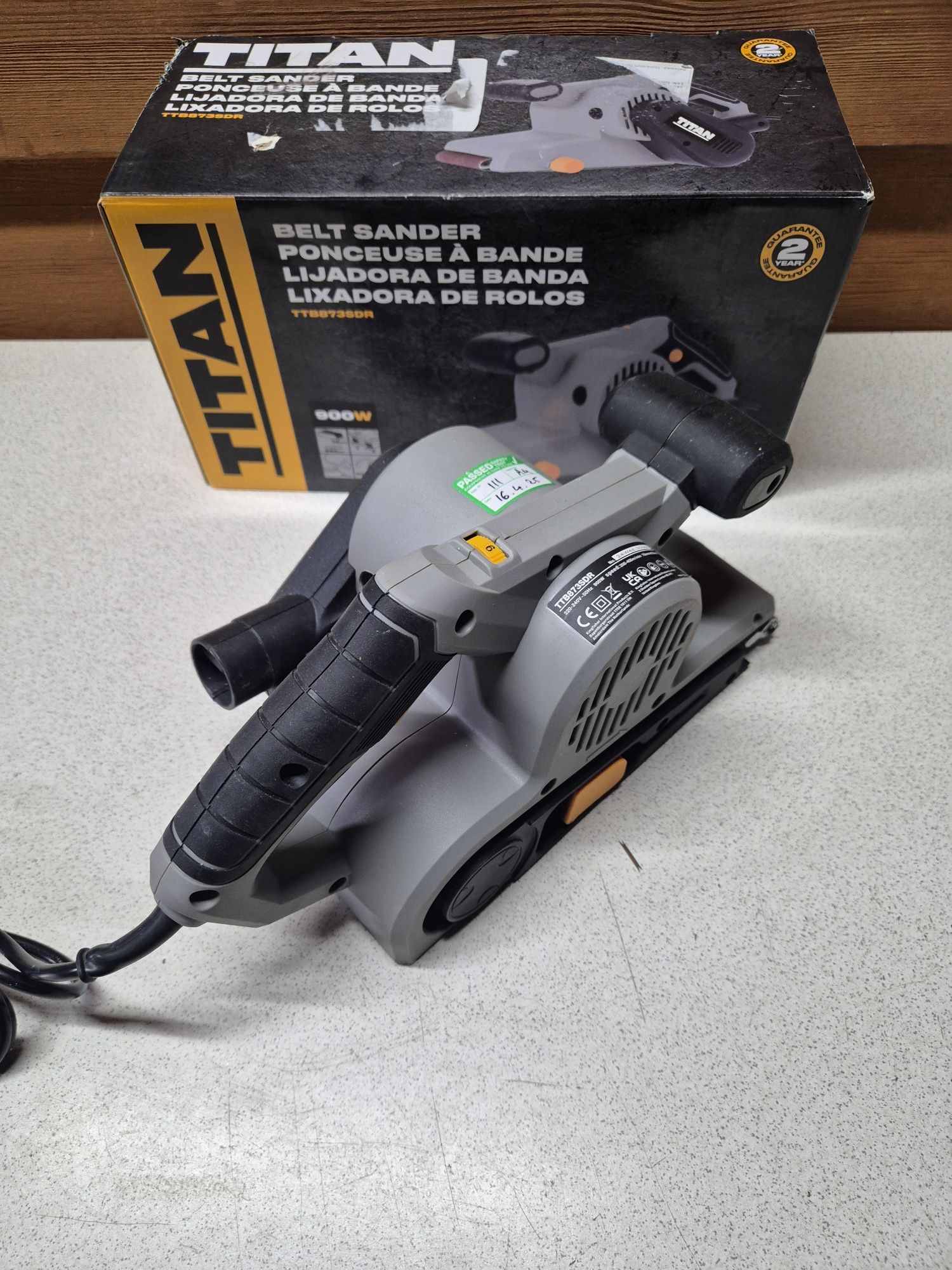 Titan Szlifierka Taśmowa 900W