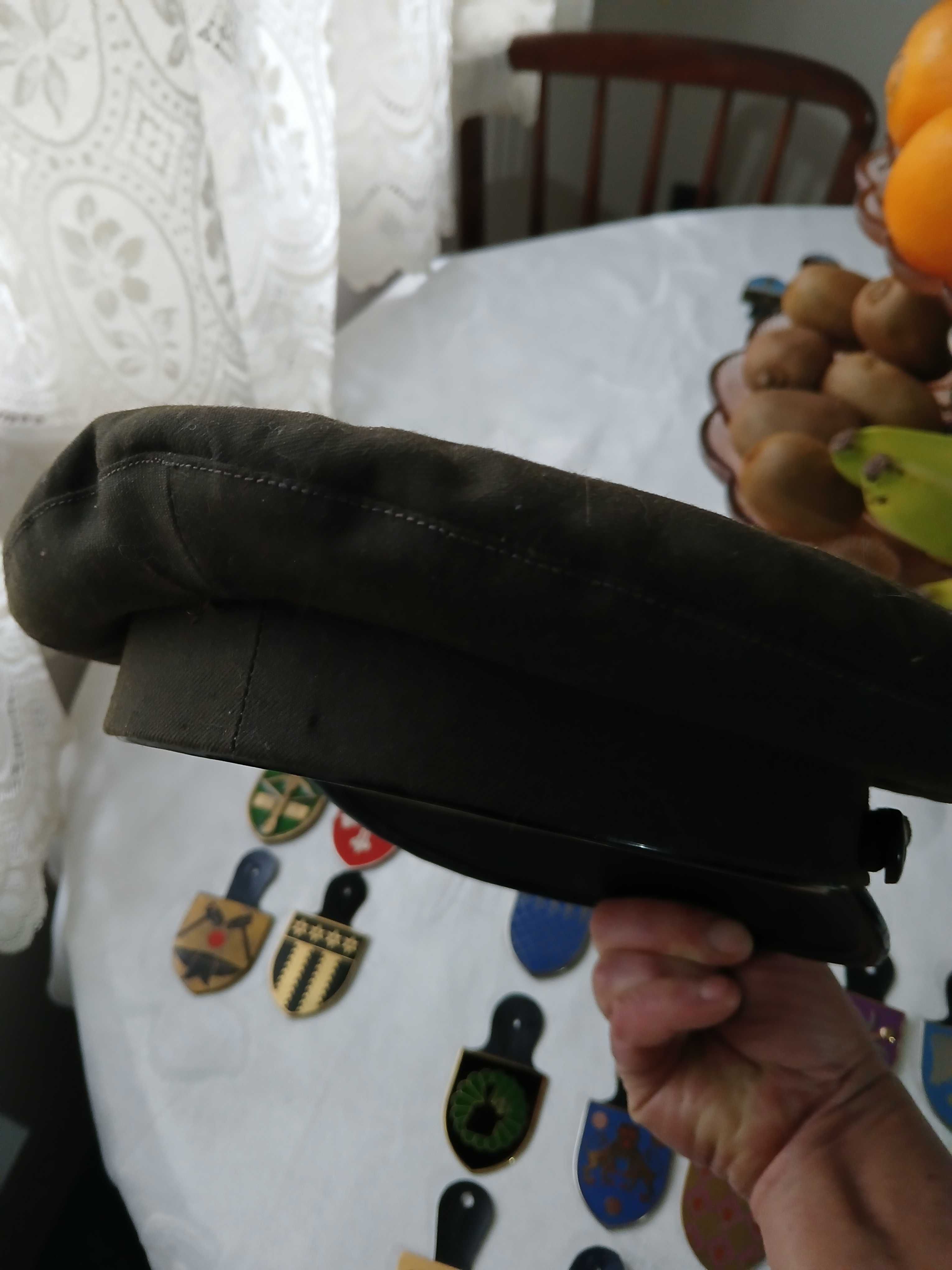 MILITAR-chapéu militar d tempo do ultramar +bivaque  legião portuguesa