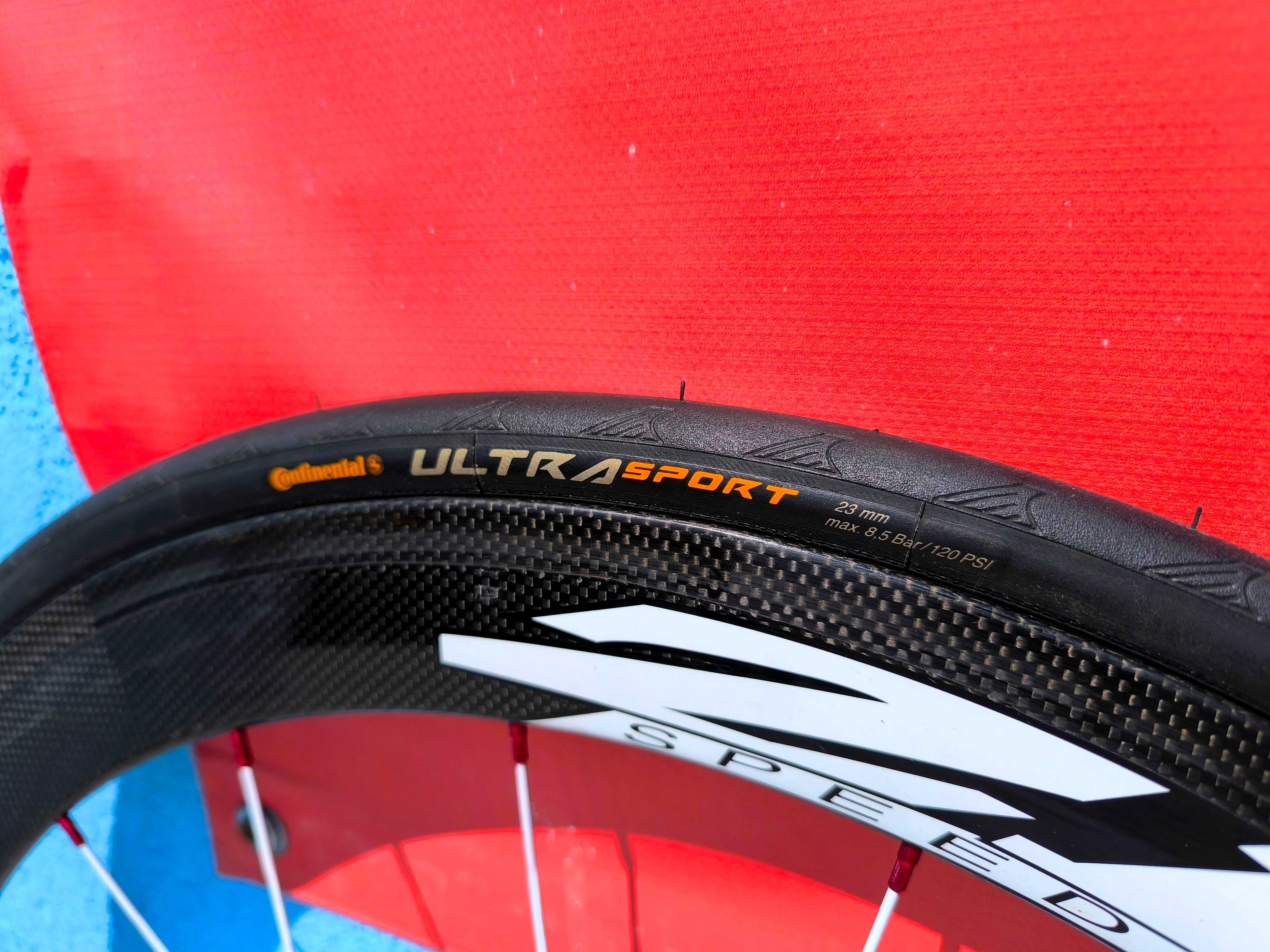 PERFEKCYJNE KOŁA ZIPP 404Z CARBON z oponami piasty Novatec Zestaw kół!