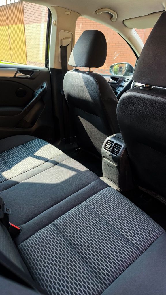 Volkswagen Golf 1.4 MPI Klima PDC