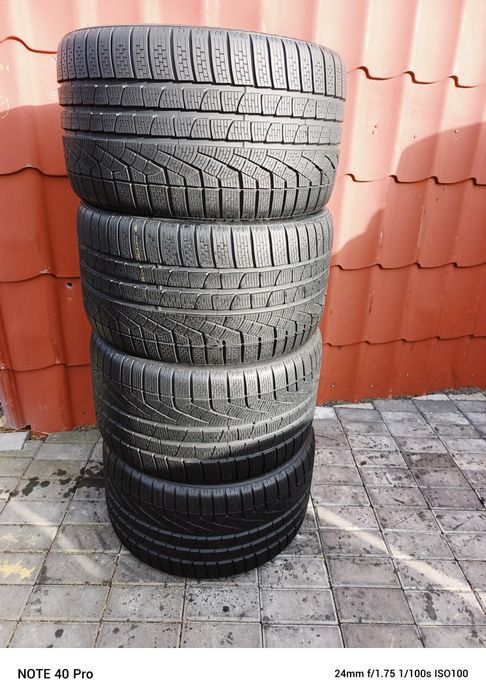 Opony 295/30/19 Pirelli sottozero W 240