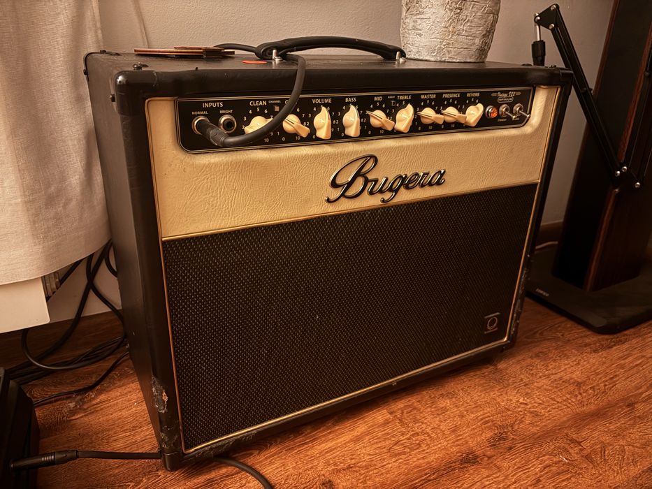 Wzmacniacz lampowy Bugera V22 infinium