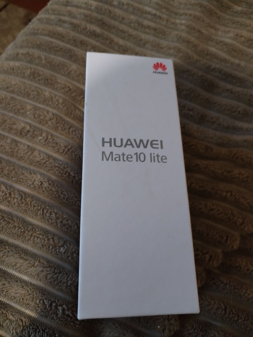 Смартфон HUAWEI Mate 10 Lite