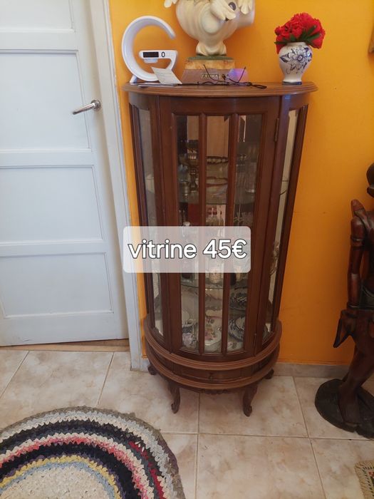 Varios artigos a venda