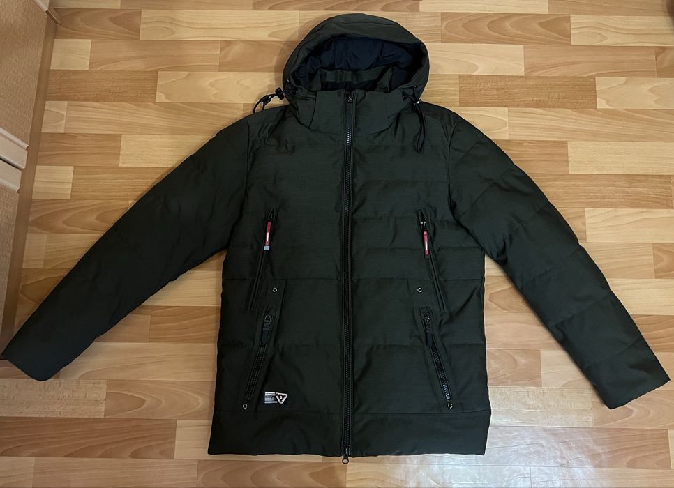 Чоловіча зимова куртка WHSROMA