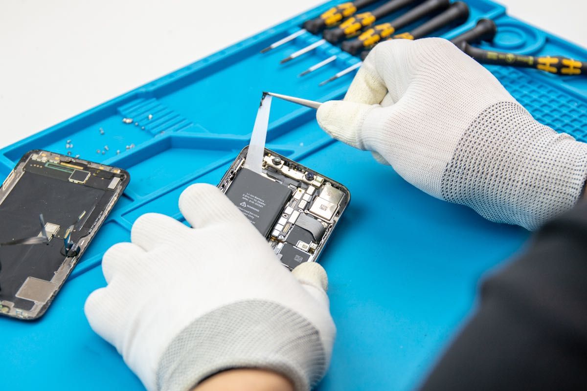Bateria iPhone 8 Plus Gratis Wymiana Autoryzowana Serwis Naprawa Apple
