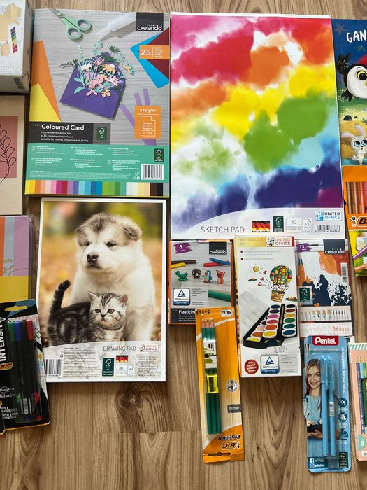 Wyprawka szkolna zestaw przyborów szkolnych mix nowe 21szt
