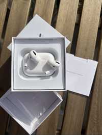 Airpods pro nowee!