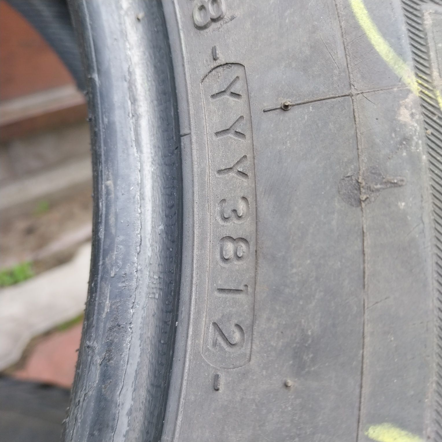 Opony Yokohama Iceguard Stud 235/65R17 108T