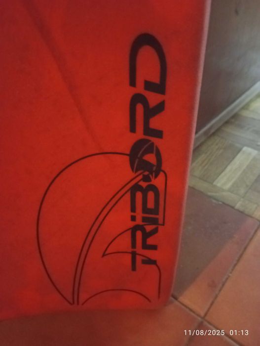 25 Vendo prancha tribord boa muito barata