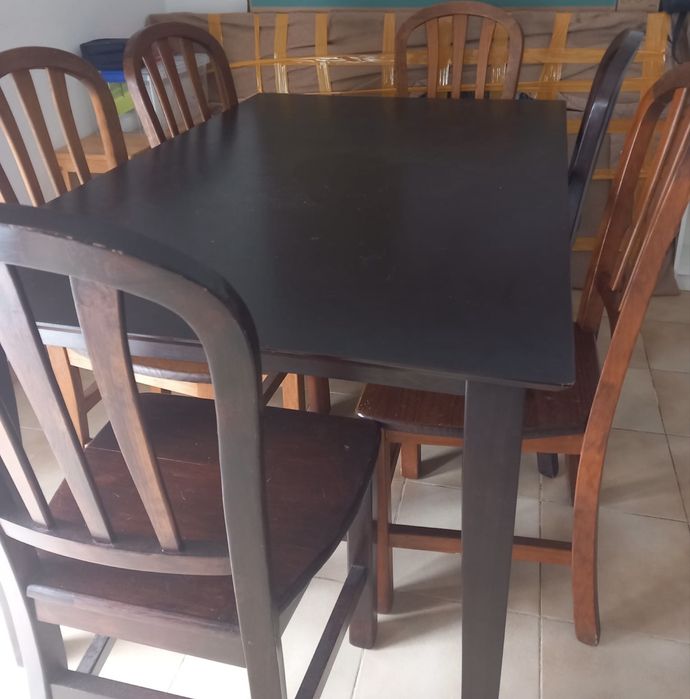 Mesa de sala de jantar