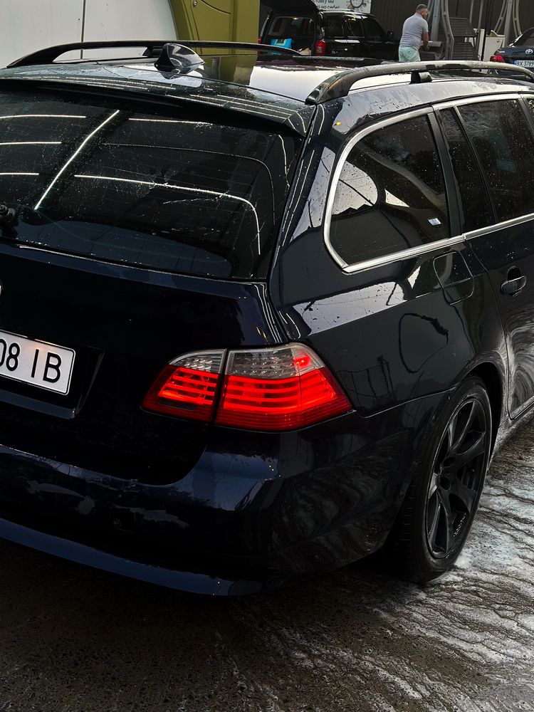 Продам BMW e61 2.0дизель 2009 года