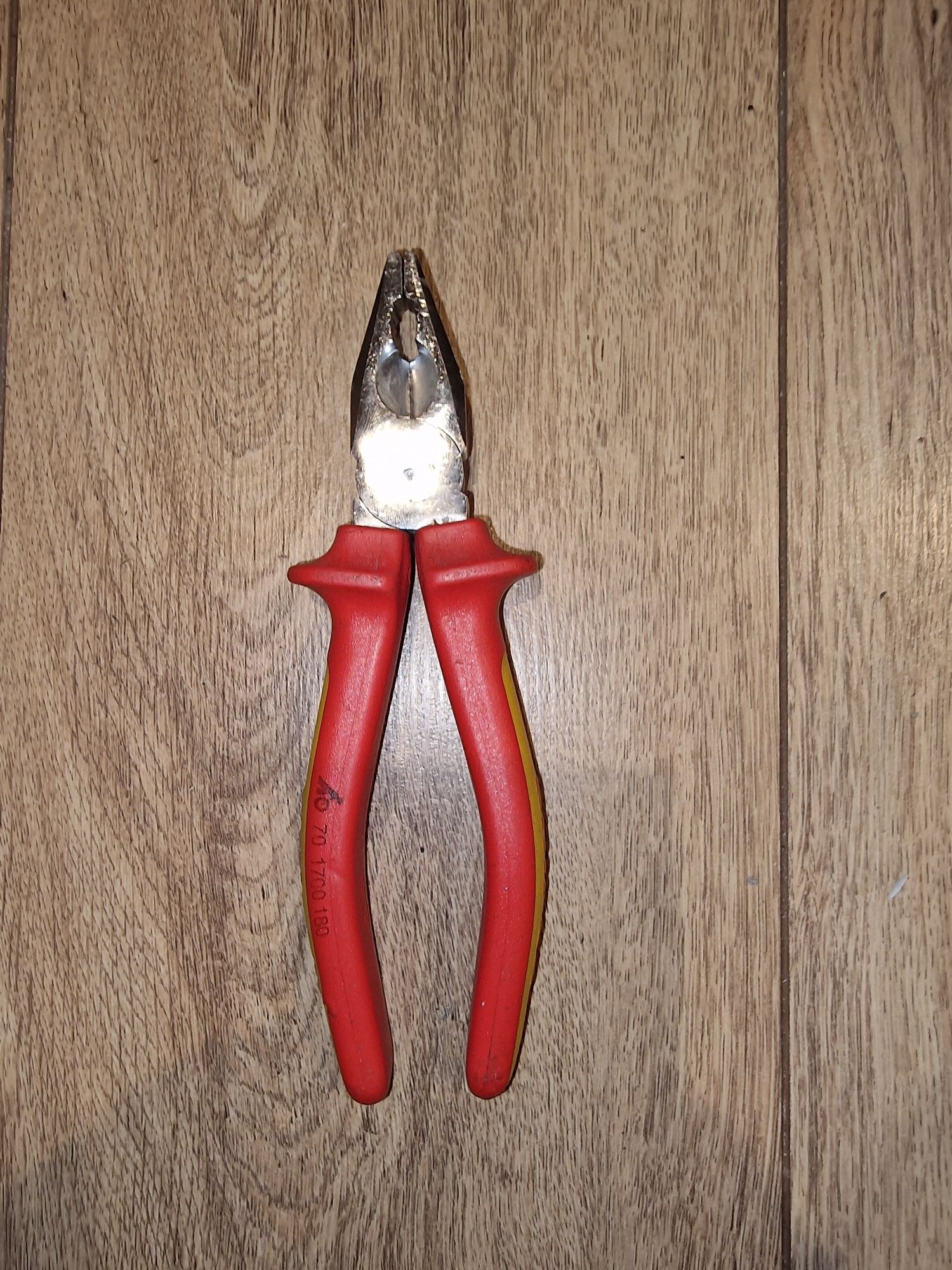 Szczypce uniwersalne kombinerki knipex 180mm