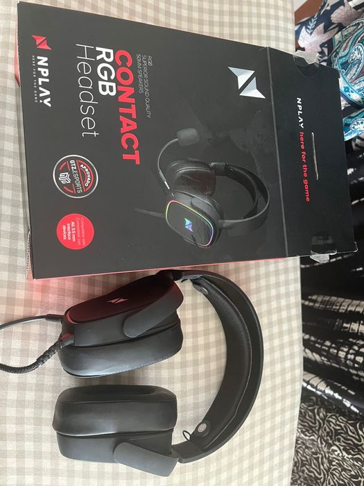 Auscultadores gaming com fio Play Contact 4.7 RGB