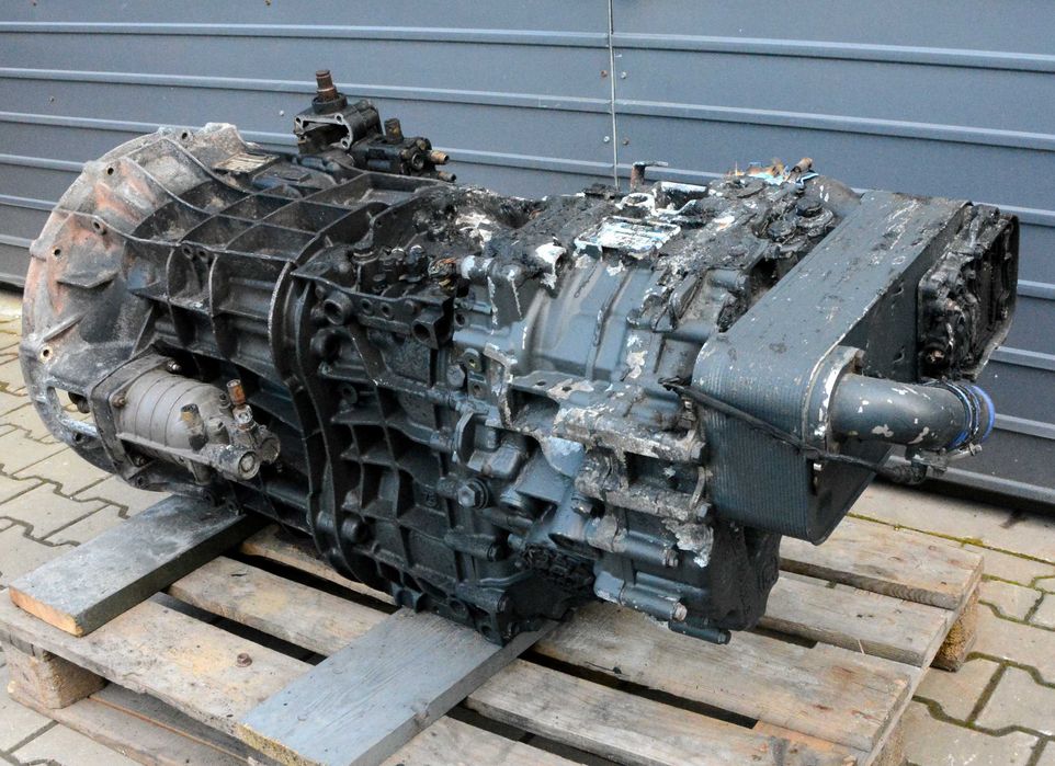 Skrzynia biegów ZF 16S1621TD z intarderem